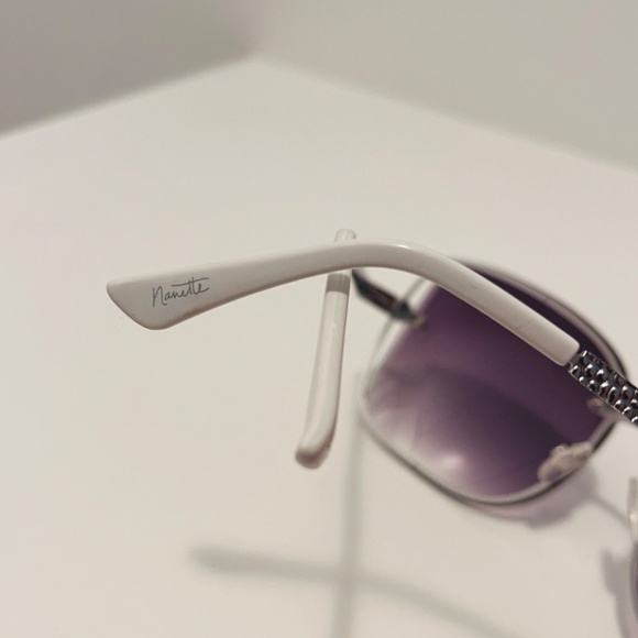 Nanette Lepore  GYNN0720-R NN285 Square Black Sunglasses Silver White Frame - Picture 5 of 8